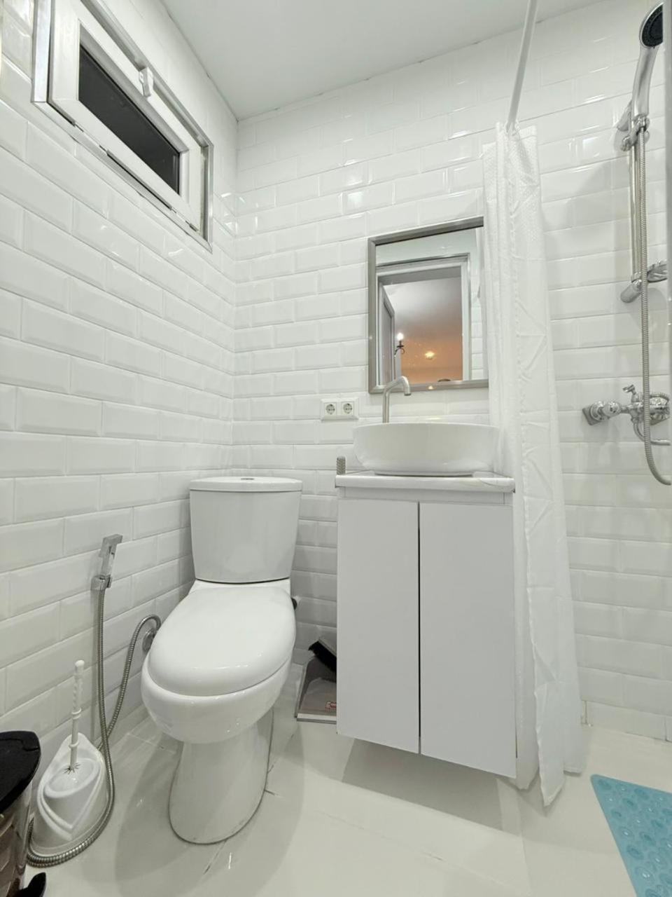 Apartments Орешек 1 Тбилиси Екстериор снимка