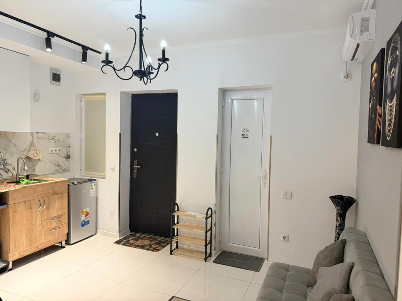 Apartments Орешек 1 Тбилиси Екстериор снимка